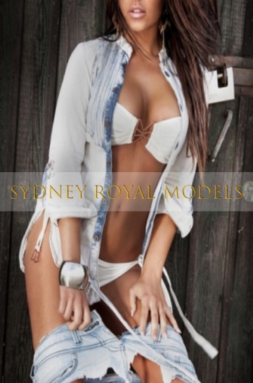 Luxury escorts Sydney brown Nicolette Stack